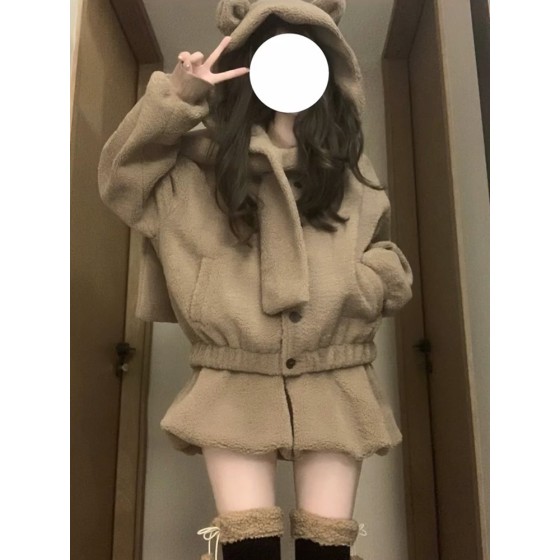 Women's 2025 New Winter College Style Thick Bear Jacket and High-Waisted Tulip Shorts Two-Piece Set